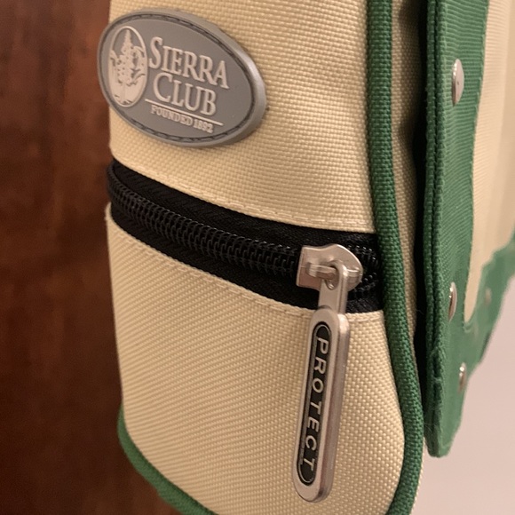 Sierra Club multi Functional Padded Laptop Bag NWOT - Picture 4 of 15